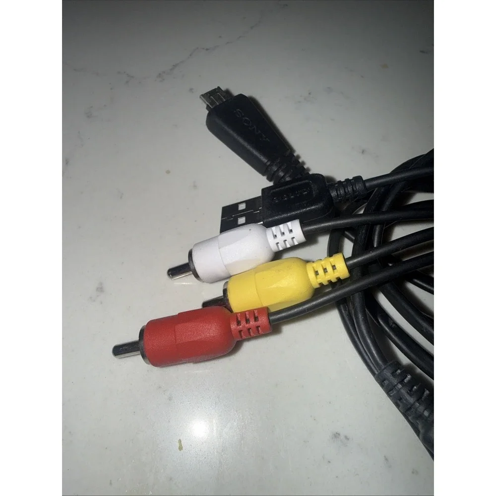 Sony Multi Terminal to RCA Male Camera Cable 1:3 Split Black